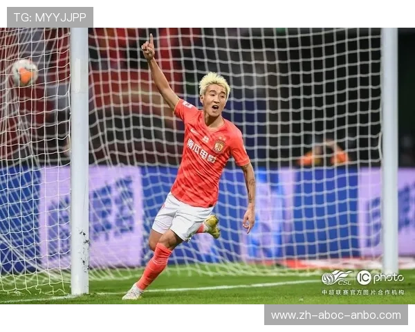 韦世豪技术特点对广州恒大战术体系的影响研究